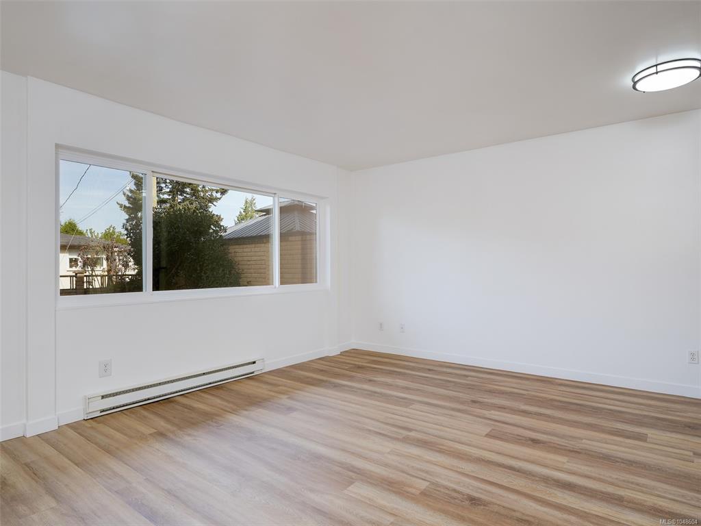 Fourth View of 740 Wilson St, Victoria, BC, V9A 3H2