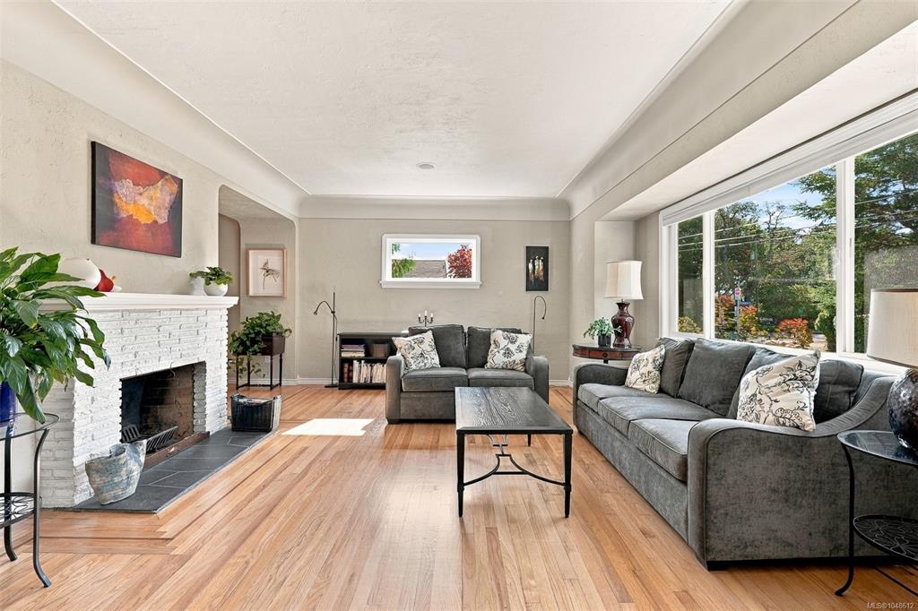 Fourth View of 711 Richmond Ave, Victoria, BC, V8S 3Z2