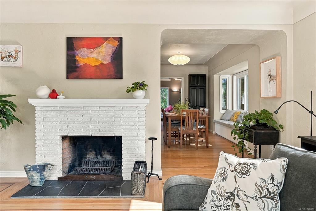 Fifth View of 711 Richmond Ave, Victoria, BC, V8S 3Z2