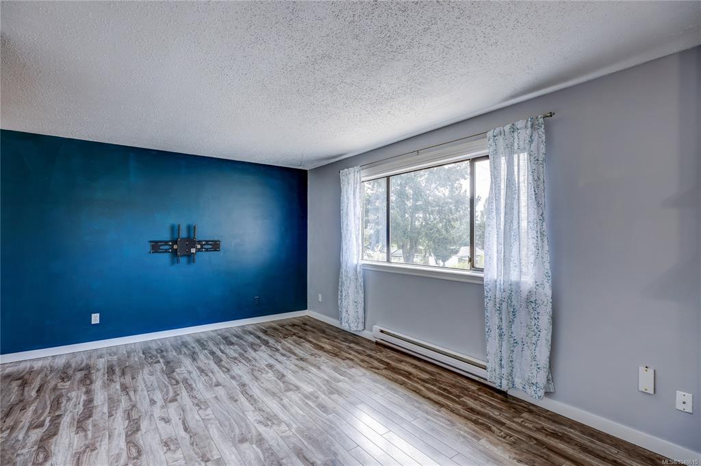 Fifth View of 25 Pryde Ave, MADRONA VILLAGE, Nanaimo, BC, V9V 1J3