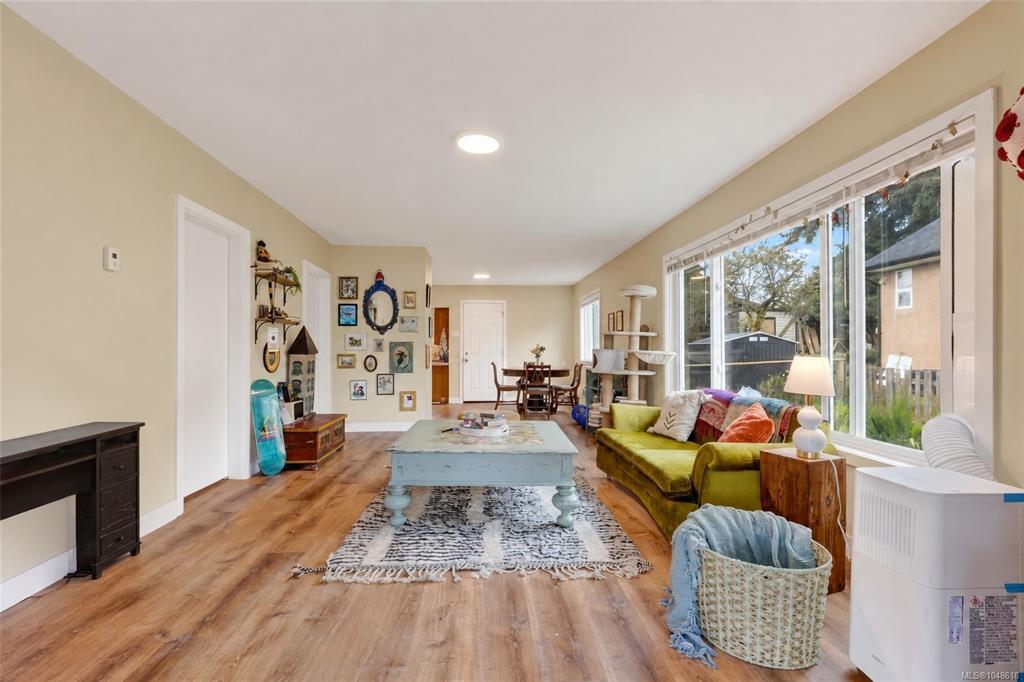 2807 Windermere Ave, 1048618, BC,