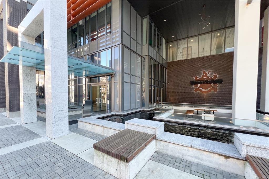 Fourth View of 777 Herald St, Hudson Place One, Victoria, BC, V8T 0C7