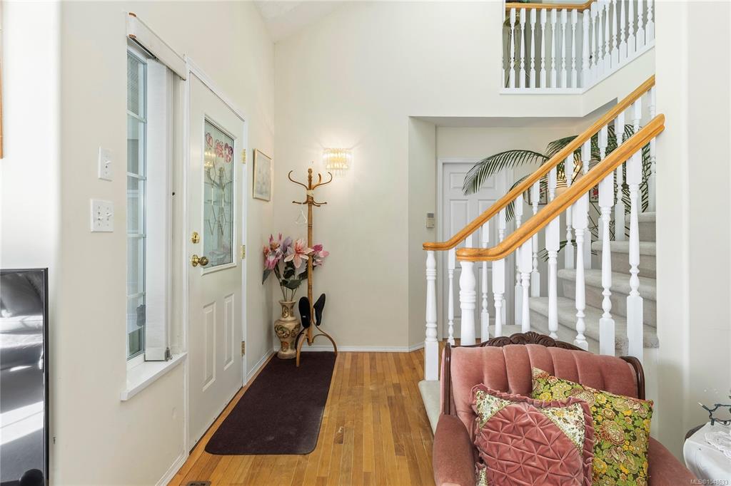 Fifth View of 712 Bowen Dr, Campbell River, BC, V9H 1S1