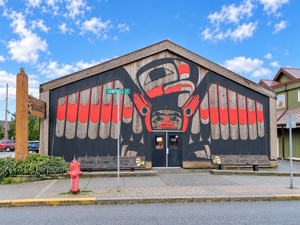 Second View of 350 Campbell St, Tofino, BC, V0R 2Z0