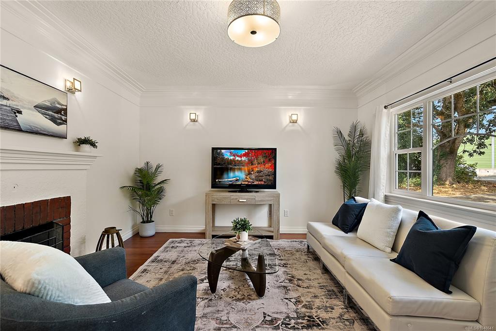 Fourth View of 813 Portage Rd, Saanich, BC, V8Z 1L7
