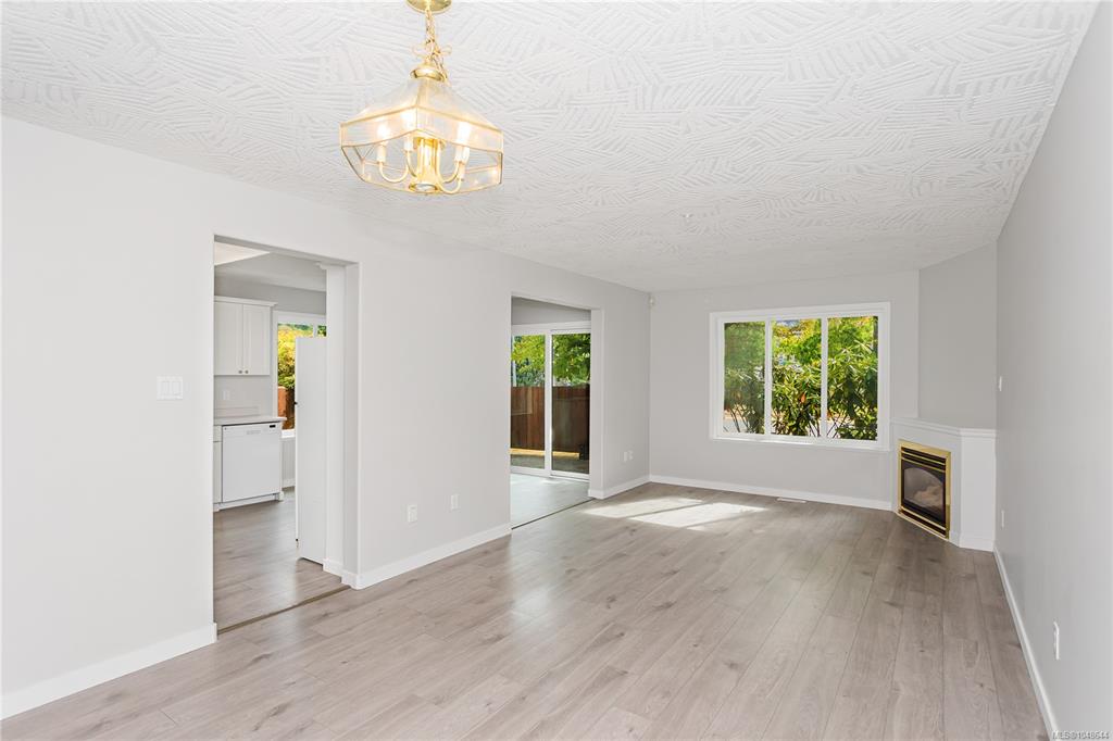 Fourth View of 6240 Parkwood Dr, Parklane, Nanaimo, BC, V9T 6K9