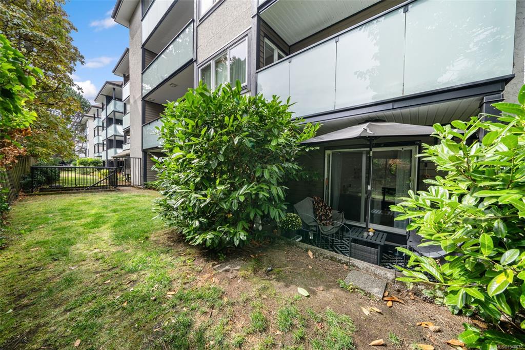 Fourth View of 1619 Morrison St, Morrison Manor, Victoria, BC, V8R 6R8