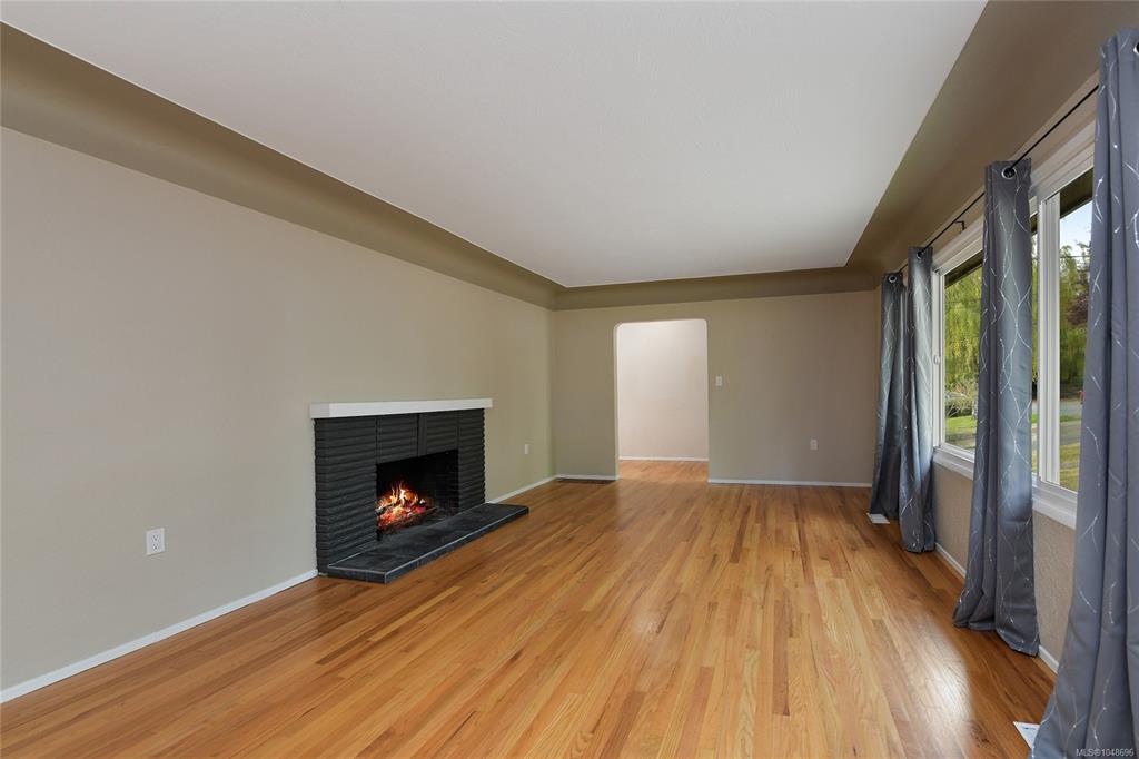 Fifth View of 1277 Revercomb Pl, Victoria, BC, V8V 3G5