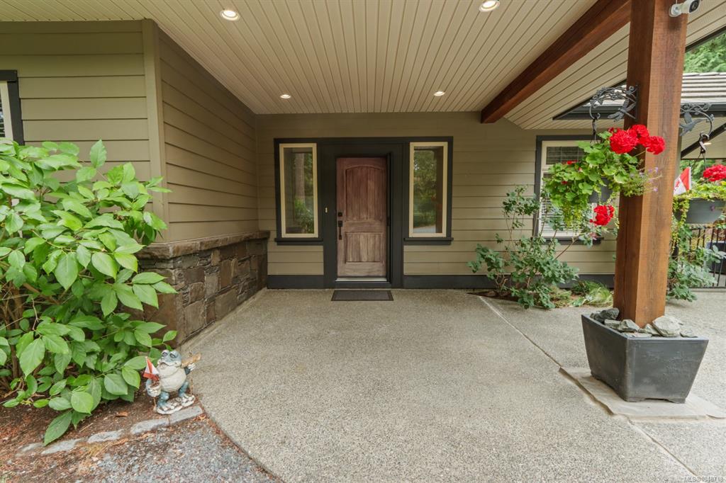 Third View of 1090 Coldwater Rd, Parksville, BC, V9P 2T2