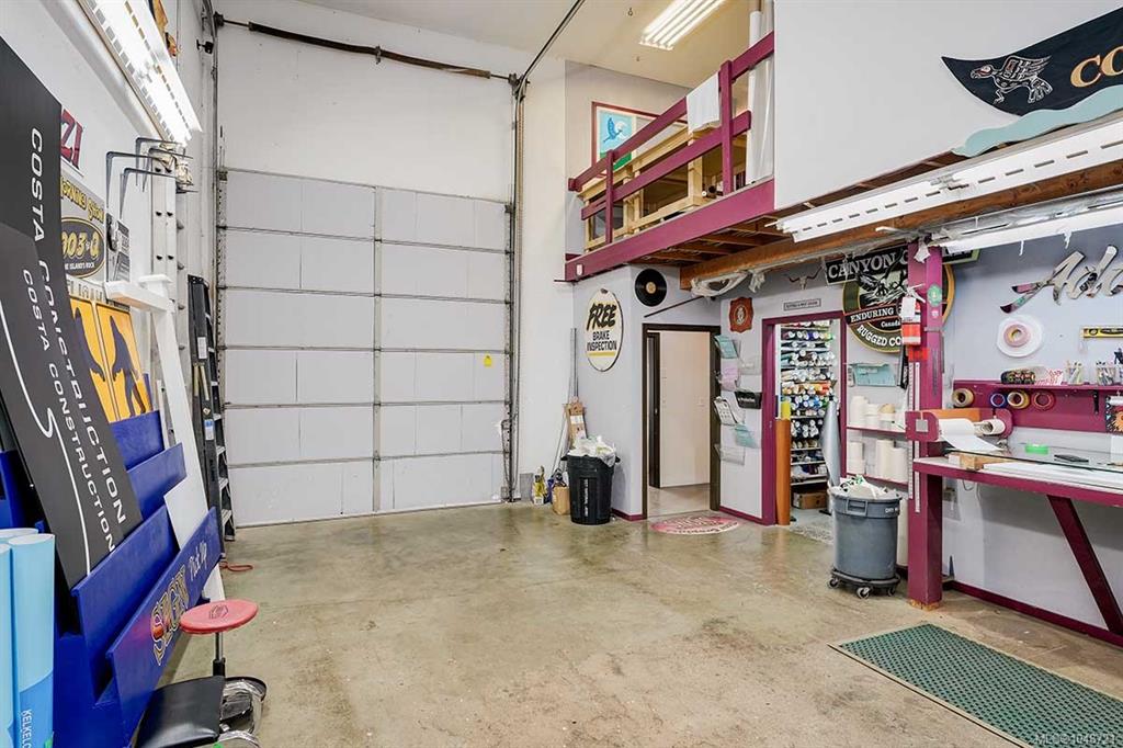 Third View of 2064 Henry Ave, Sidney, BC, V8L 5Y1