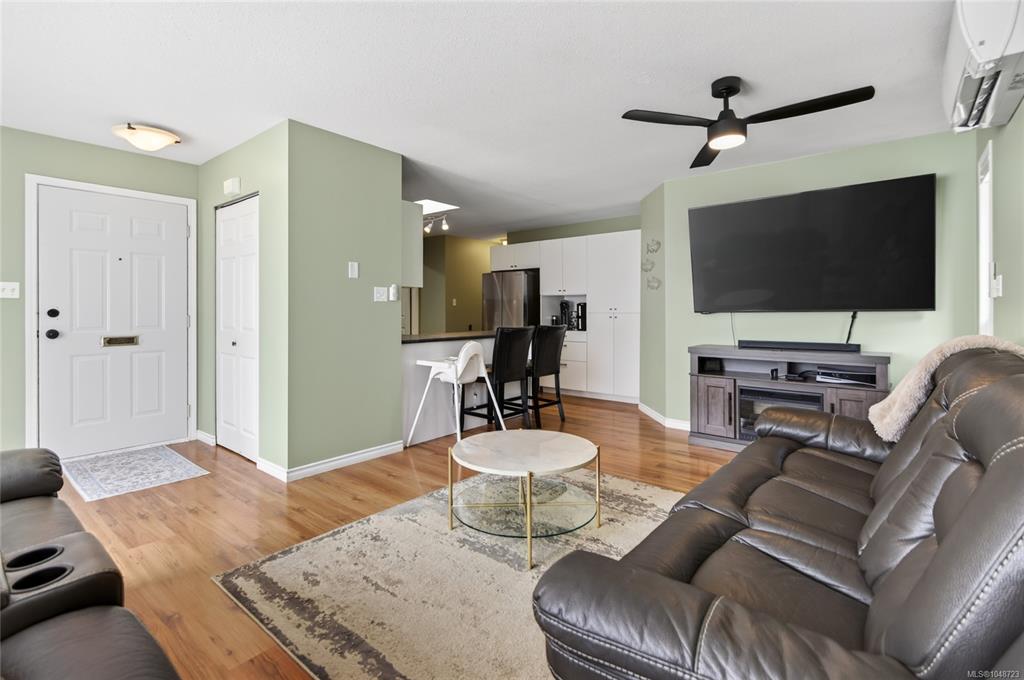 Third View of 708 Erickson Rd, Campbell River, BC, V9W 5N9