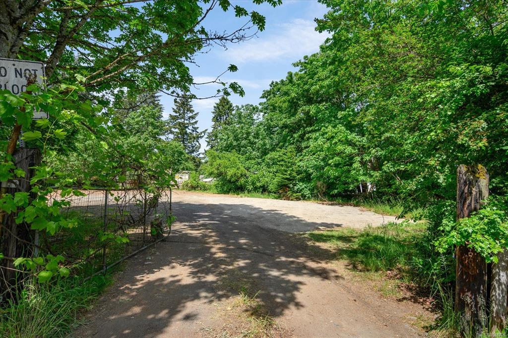 Third View of 1962 Burchell Rd, Nanaimo, BC, V9X 1L5