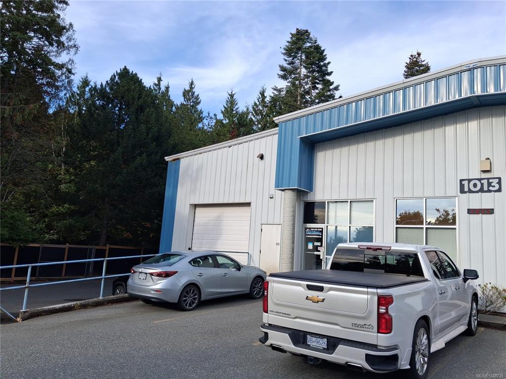 Fifth View of 1013 Old Victoria Rd, Nanaimo, BC, V9R 6Z8