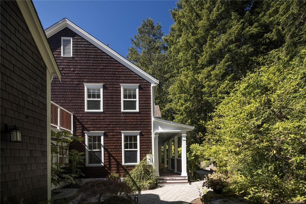 Fourth View of 1188 Garden Gate Dr, Central Saanich, BC, V8M 2H6