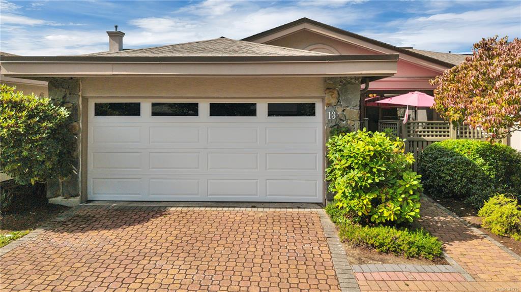 4991 Bella Vista Cres, 1048775, BC,
