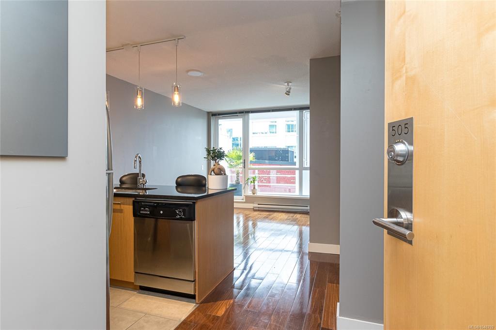 Fourth View of 834 Johnson St, The 834, Victoria, BC, V8W 1N3