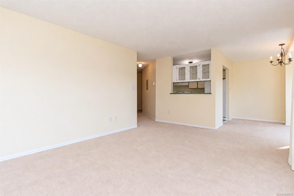 Fourth View of 4030 Quadra St, The Mirador, Saanich, BC, V8X 1K2