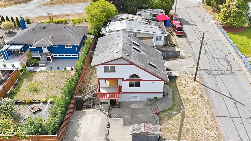 Second View of 9815 Cedar St, Chemainus, BC, V0R 1K0