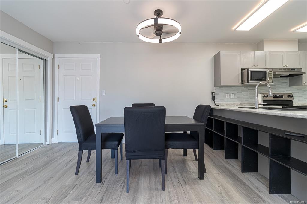 Fifth View of 893 Hockley Ave, Langford, BC, V9B 2V8