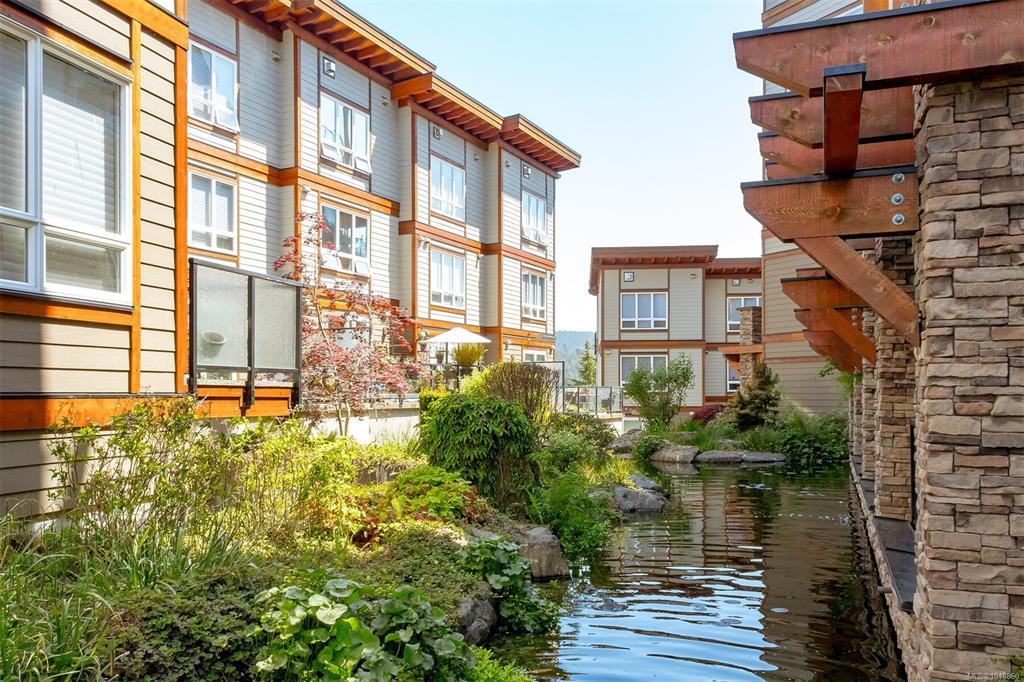 6591 Lincroft Rd, 1048860, BC,