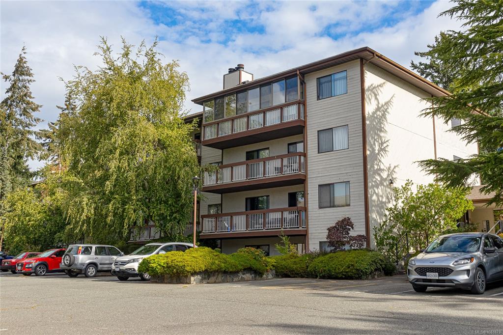 Third View of 81 Gorge Rd W, Saanich, BC, V9A 1L9