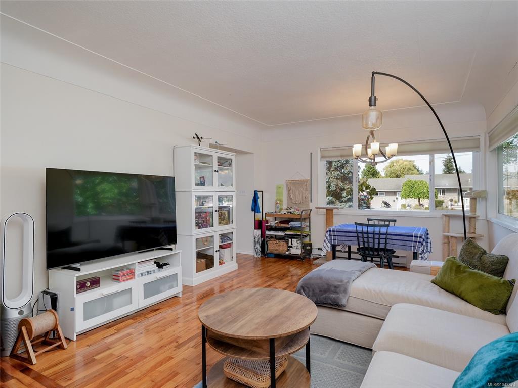 Fifth View of 2119 Bakerview Pl, North Saanich, BC, V8L 1G1