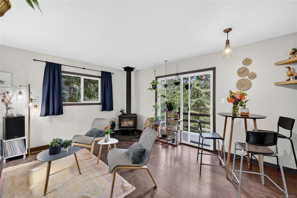Third View of 138 Woodland Dr, Salt Spring, BC, V8K 1K1