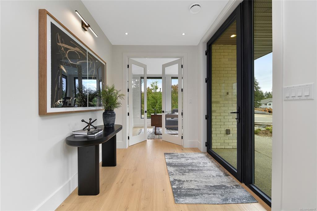 Fifth View of 609 Medalist Ave, Colwood, BC, V9C 0R7