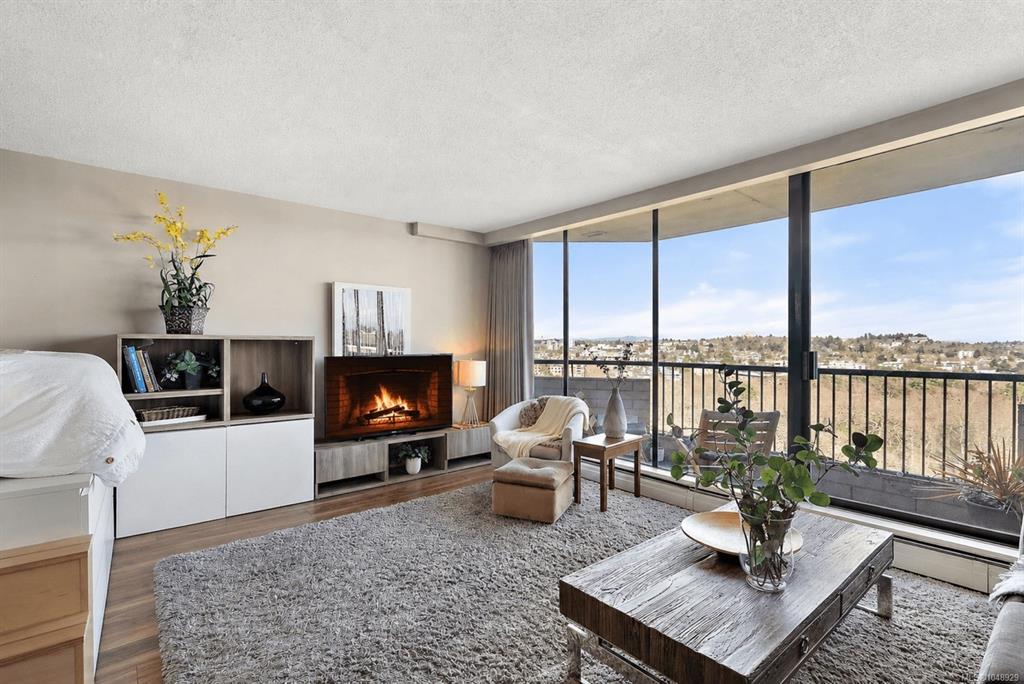 Third View of 620 Toronto St, Victoria, BC, V8V 1P7