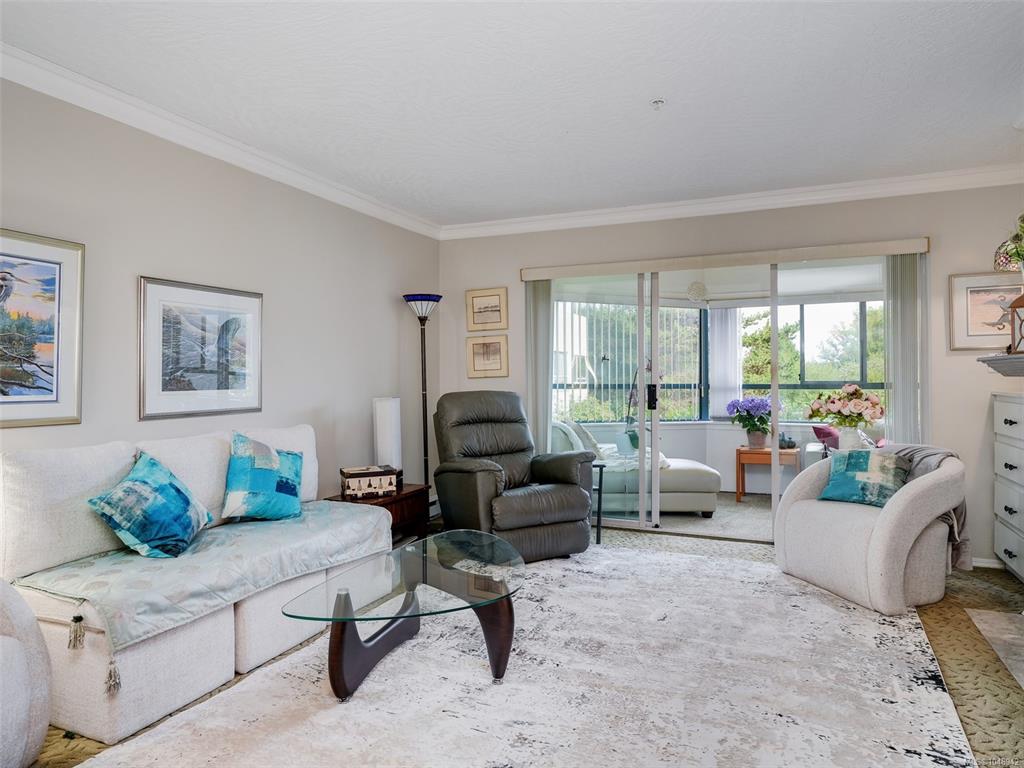 Fourth View of 1100 Union Rd, Cameron House, Saanich, BC, V8P 2J3
