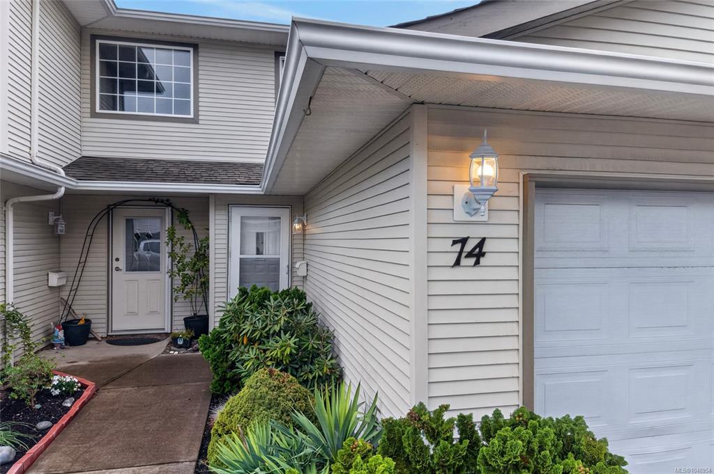 Fourth View of 717 Aspen Rd, MEADOW GLEN, Comox, BC, V9M 3X4