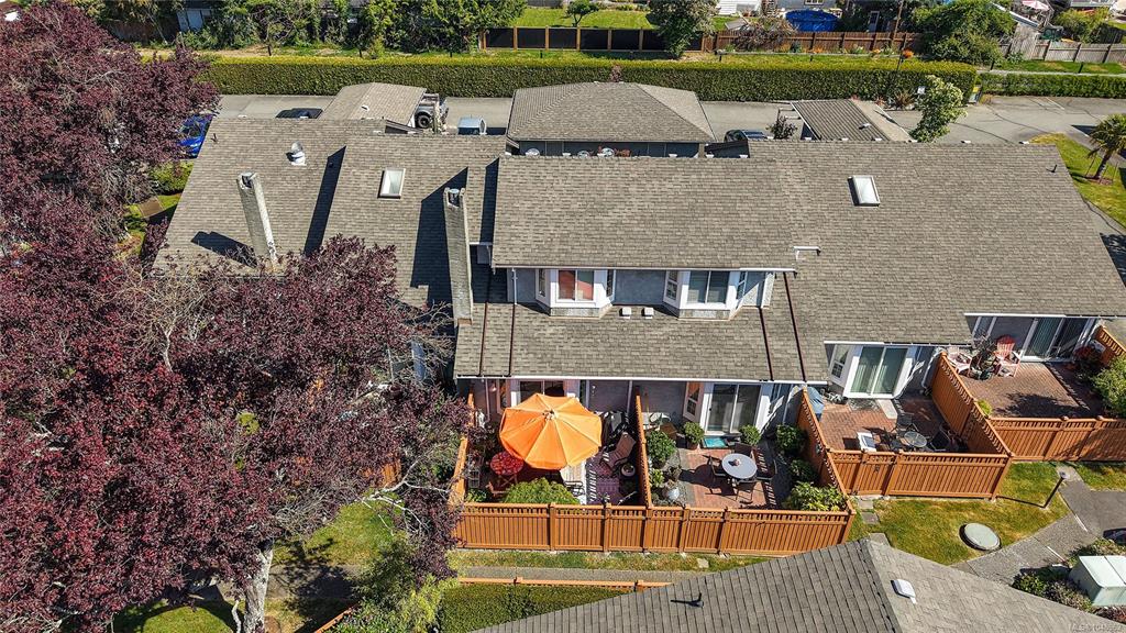 2070 Amelia Ave, 1048962, BC,