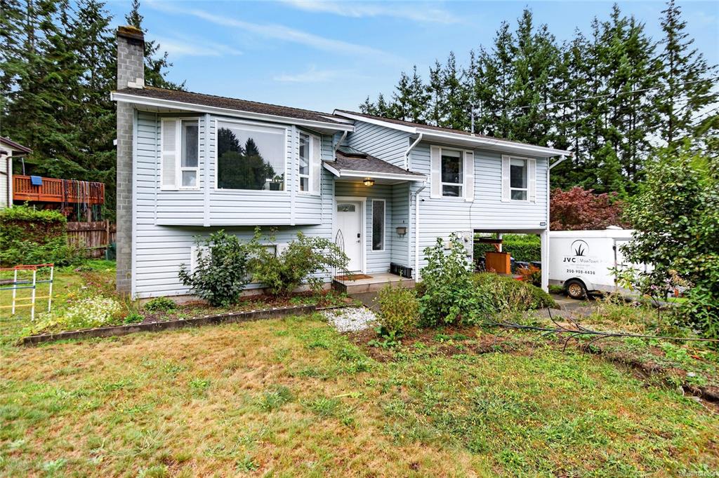 1561 Embleton Cres, 1048964, BC,