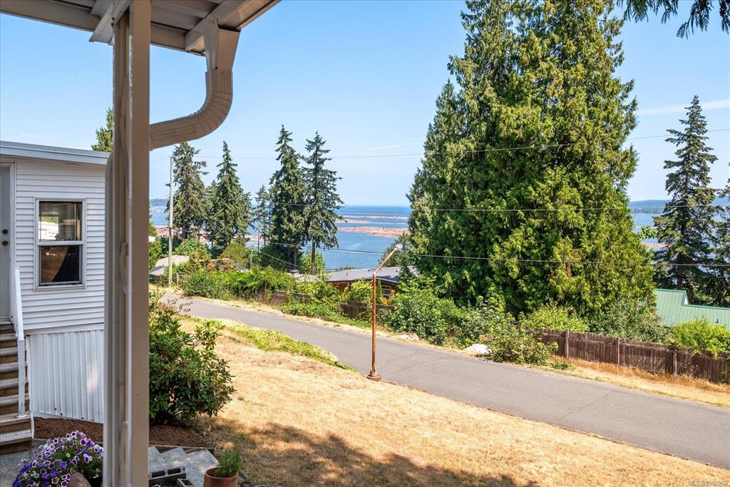 Fourth View of 1000 Chase River Rd, Petroglyph Mobile Home Park, Nanaimo, BC, V9R 6L8