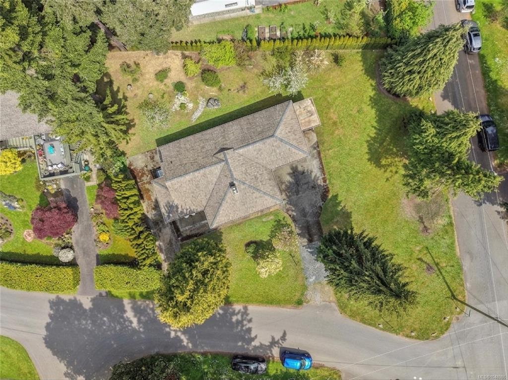 Fourth View of 4047 Haro Rd, Saanich, BC, V8N 4B3