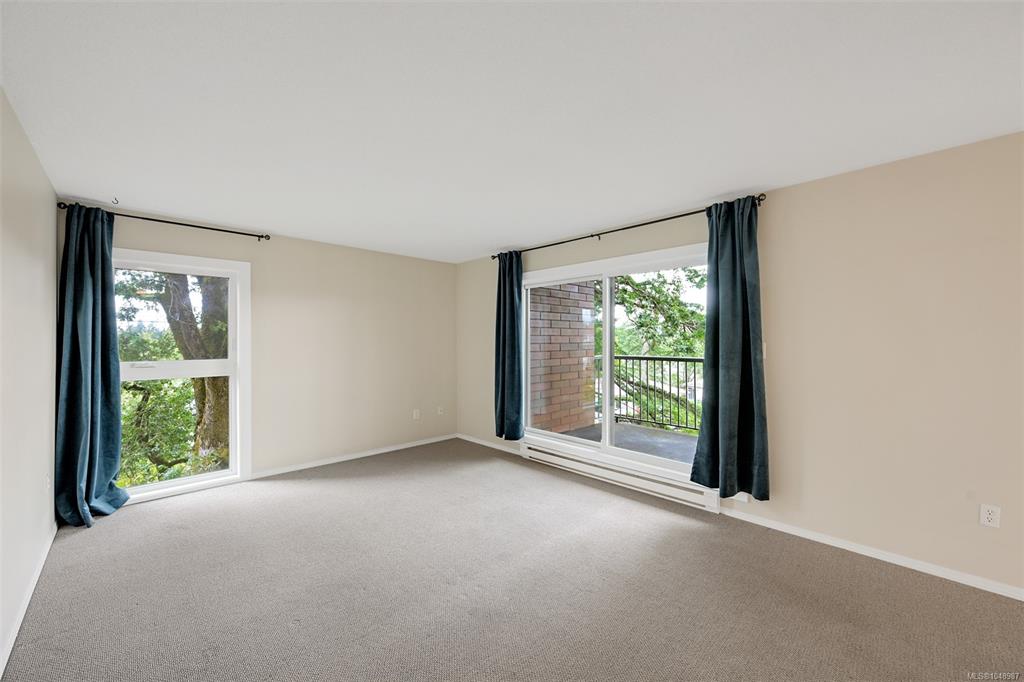 Fifth View of 4030 Quadra St, The Mirador, Saanich, BC, V8X 1K2