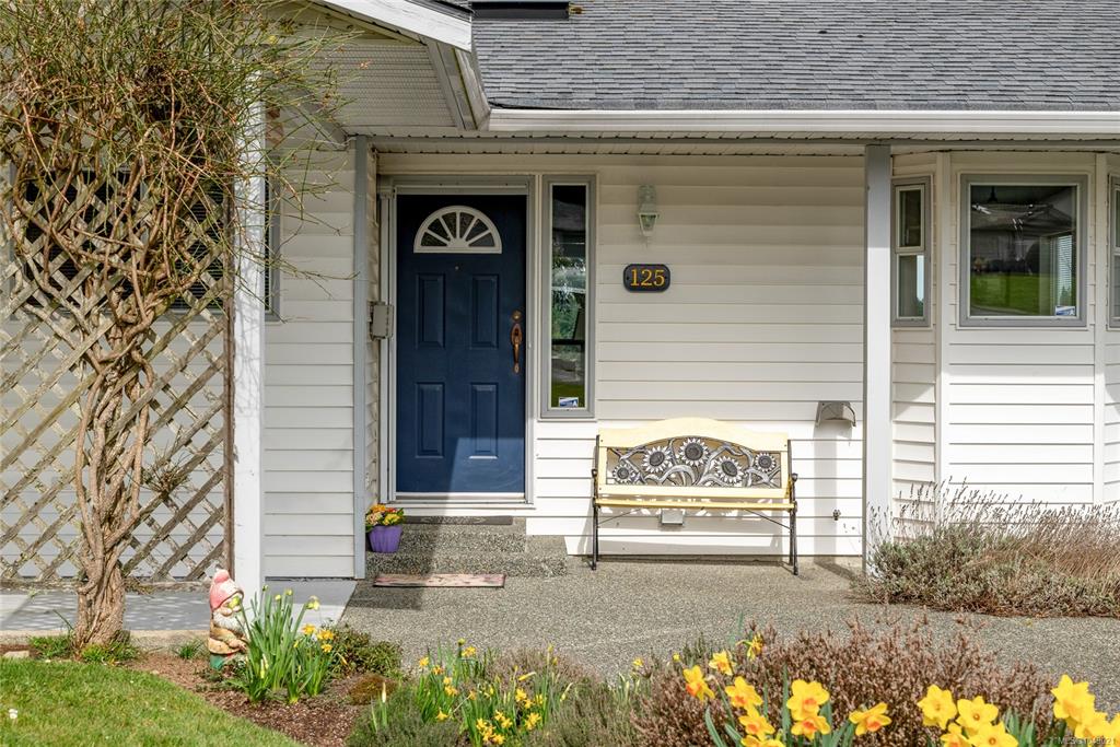 Fourth View of 125 Sylvan Pl, Cathers Lake, Nanaimo, BC, V9R 6S1