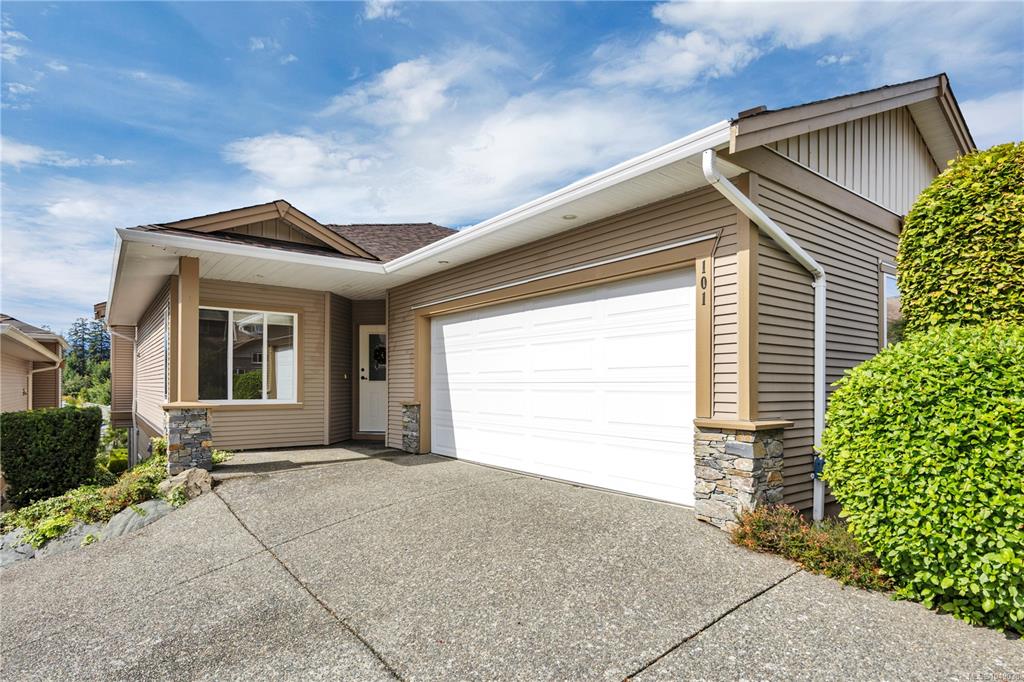 Third View of 6245 Pleasant Ridge Pl, Pleasant Ridge Estates, Nanaimo, BC, V9T 0B3