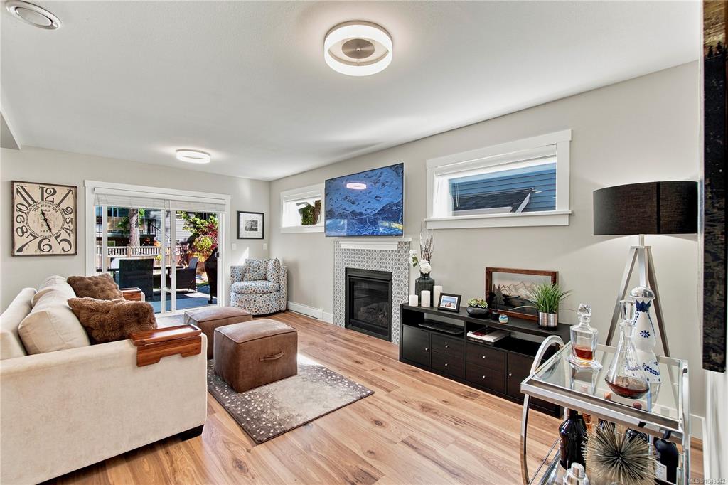 Fourth View of 528 Steeves Rd, Nanaimo, BC, V9R 0H8