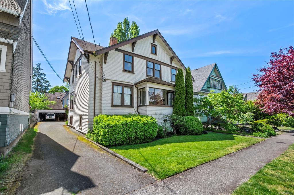 1157 Princess Ave, 1049112, BC,