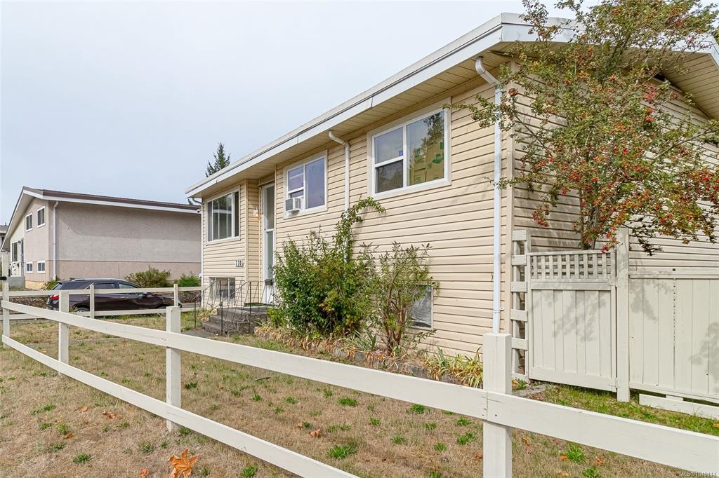 770 Government St, 1049114, BC,