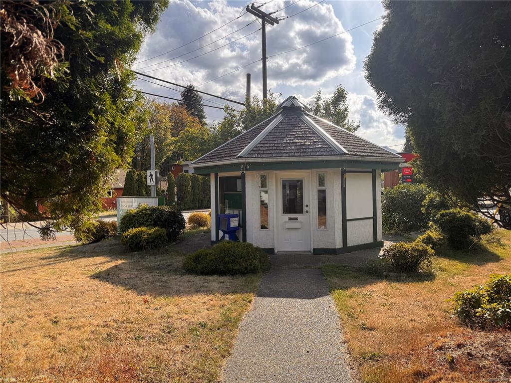 Fourth View of 149 Cowichan Lake Rd, Lake Cowichan, BC, V0R 2G0