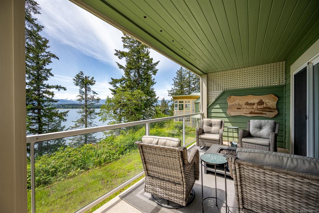 Fourth View of 2275 Comox Ave, Emerald Shores, Comox, BC, V9M 1X6