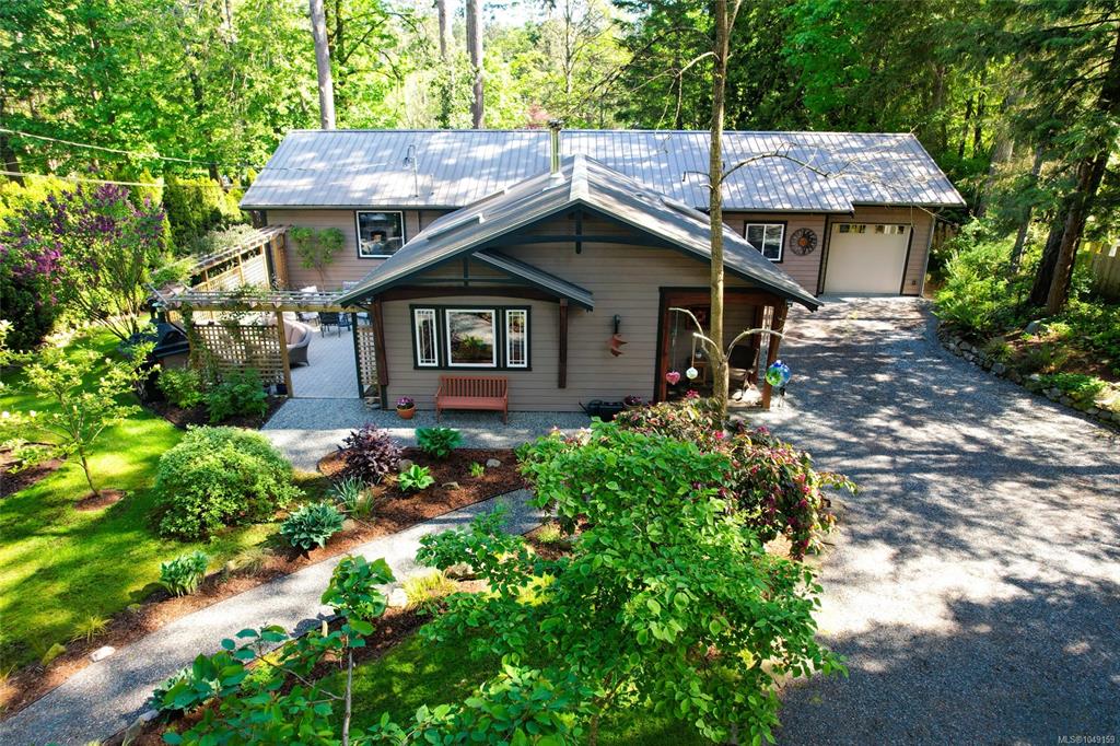Third View of 1126 North Rd, Gabriola Island, BC, V0R 1X3
