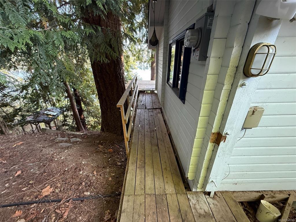 Third View of 221 Isabella Point Rd, Salt Spring, BC, V8K 1V6