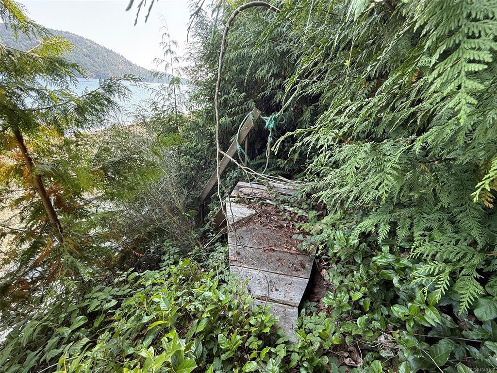 Fifth View of 221 Isabella Point Rd, Salt Spring, BC, V8K 1V6