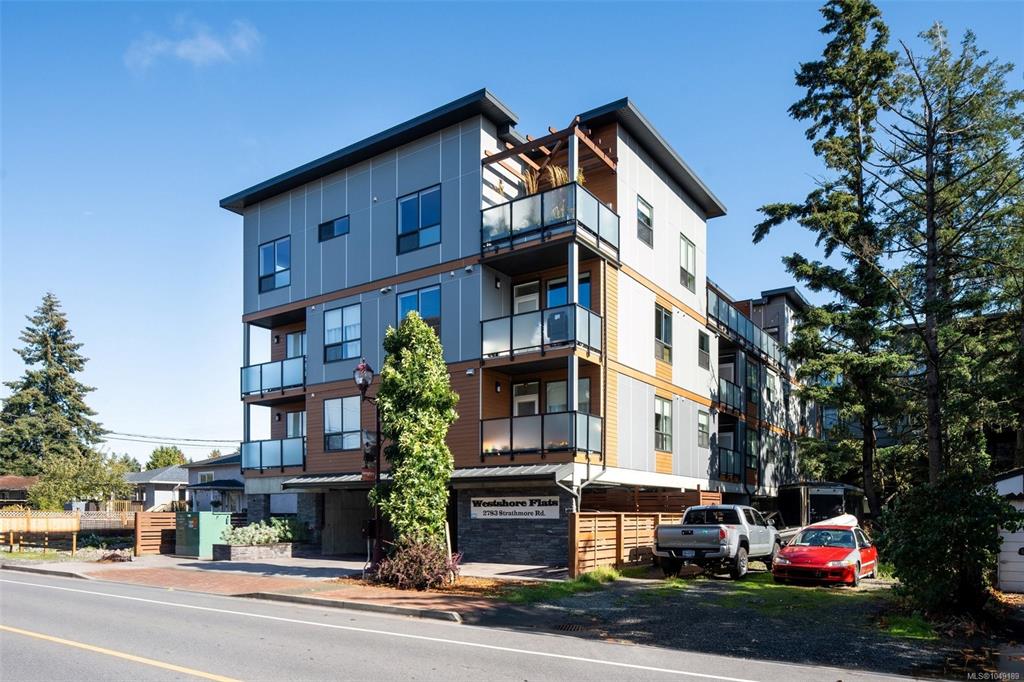 Third View of 2783 Strathmore Rd, Langford, BC, V9B 3X4