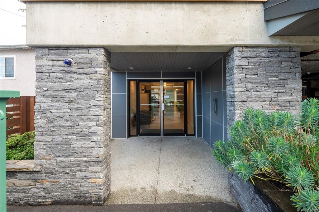 Fourth View of 2783 Strathmore Rd, Langford, BC, V9B 3X4