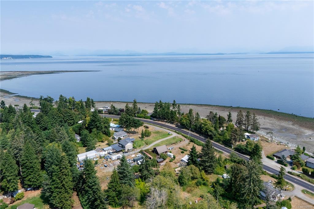 Third View of 64 Seabreeze Dr, Campbell River, BC, V9H 1H8