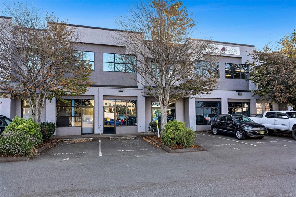 Second View of 415 Dunedin St, Victoria, BC, V8T 5M3